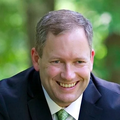147: Networking through podcasts with Steve Gordon