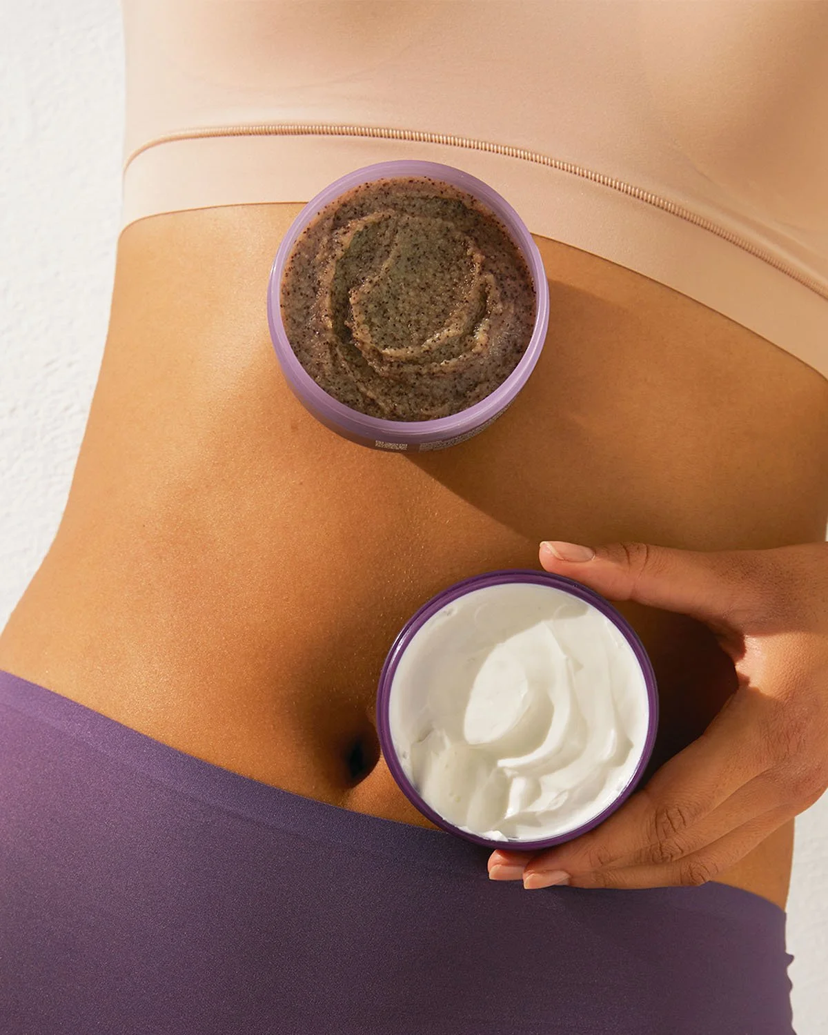 8500-Vinosculpt_Vinotherapist_Duo_Model.jpg