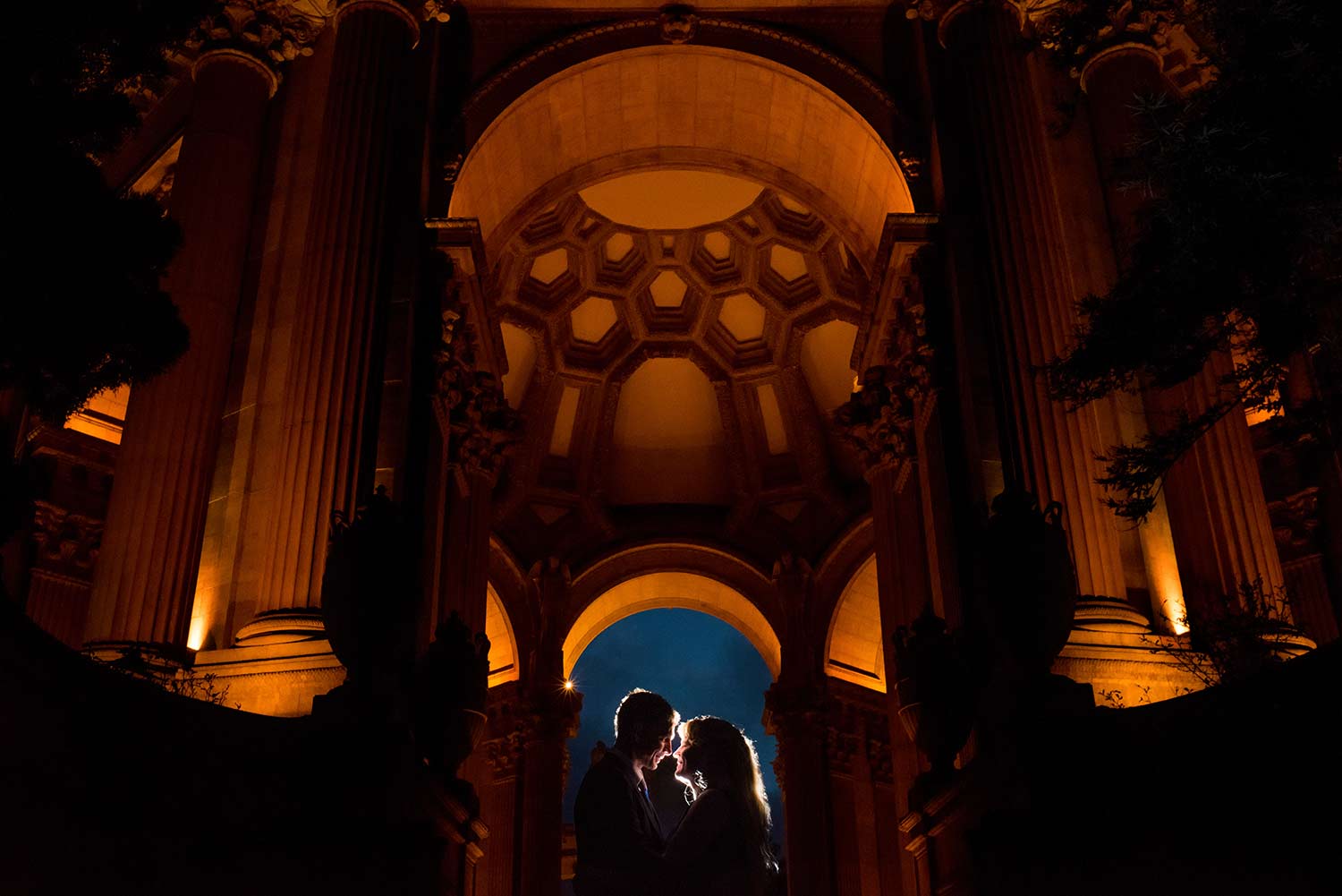 Palace of Fine Arts engagement photography in San Francisco, CA