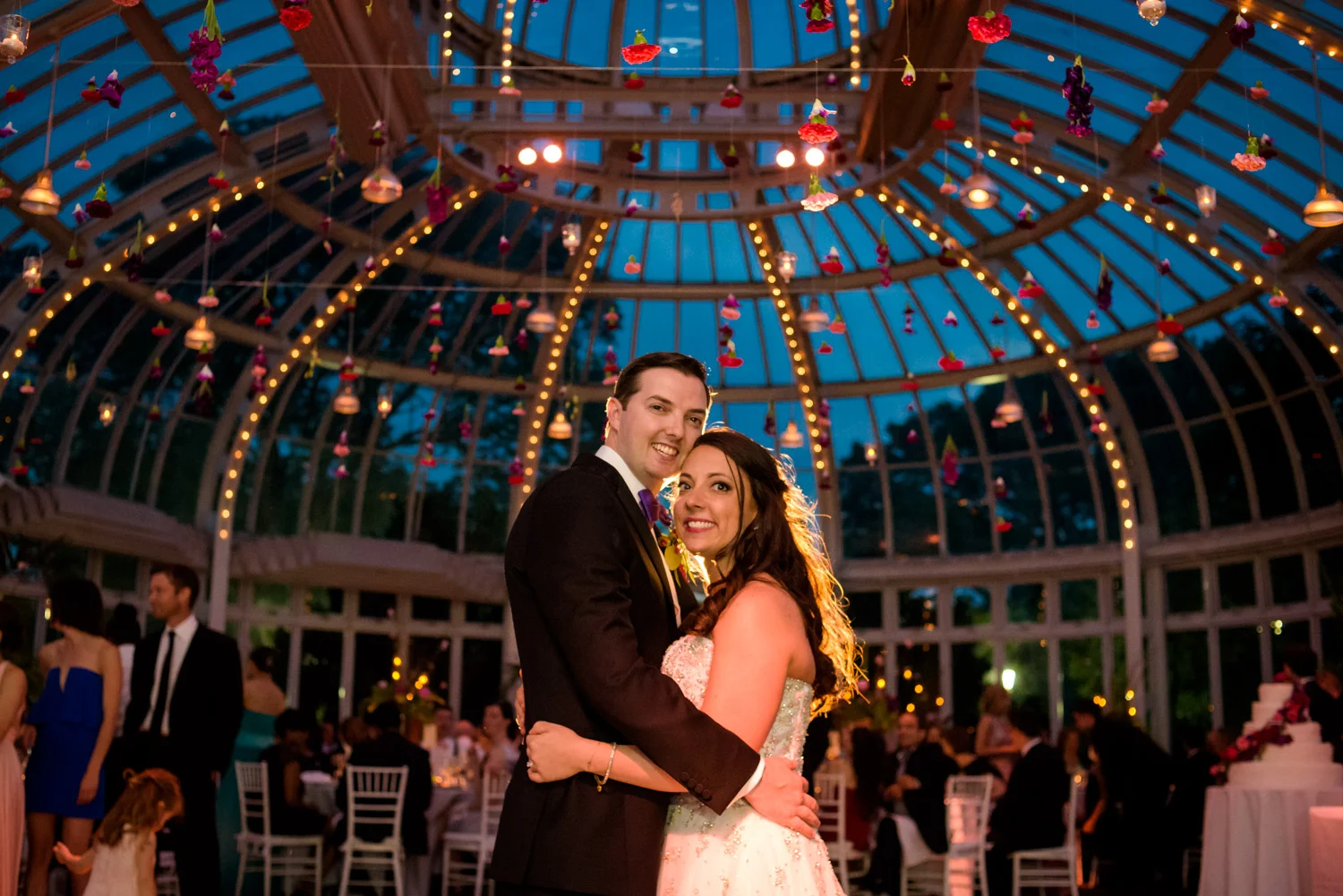 Brooklyn Botanic Garden wedding by Marc Flores Photography