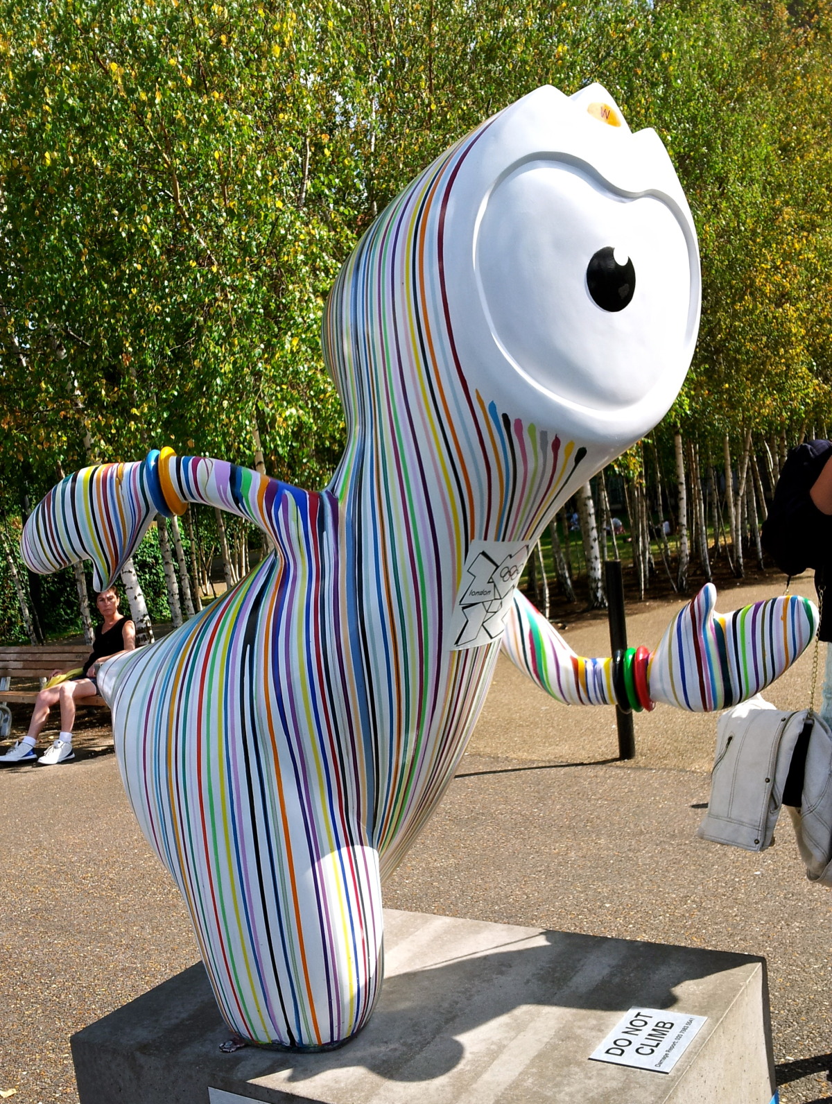 Arty Wenlock outside Tate Modern