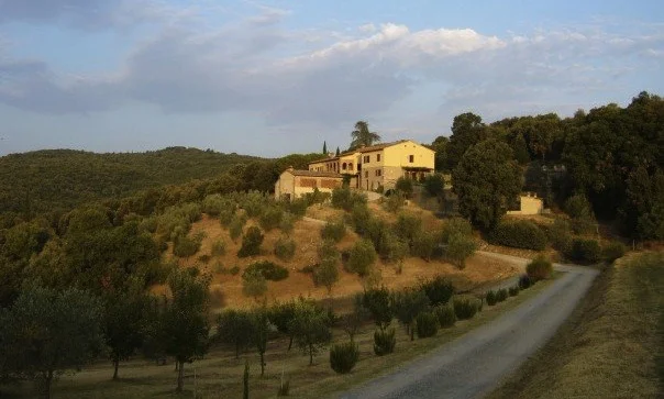 No visit to Tuscany is complete without a stay in an agriturismo. Sunrise at Fattoria Voltrona. © Eileen Hsieh