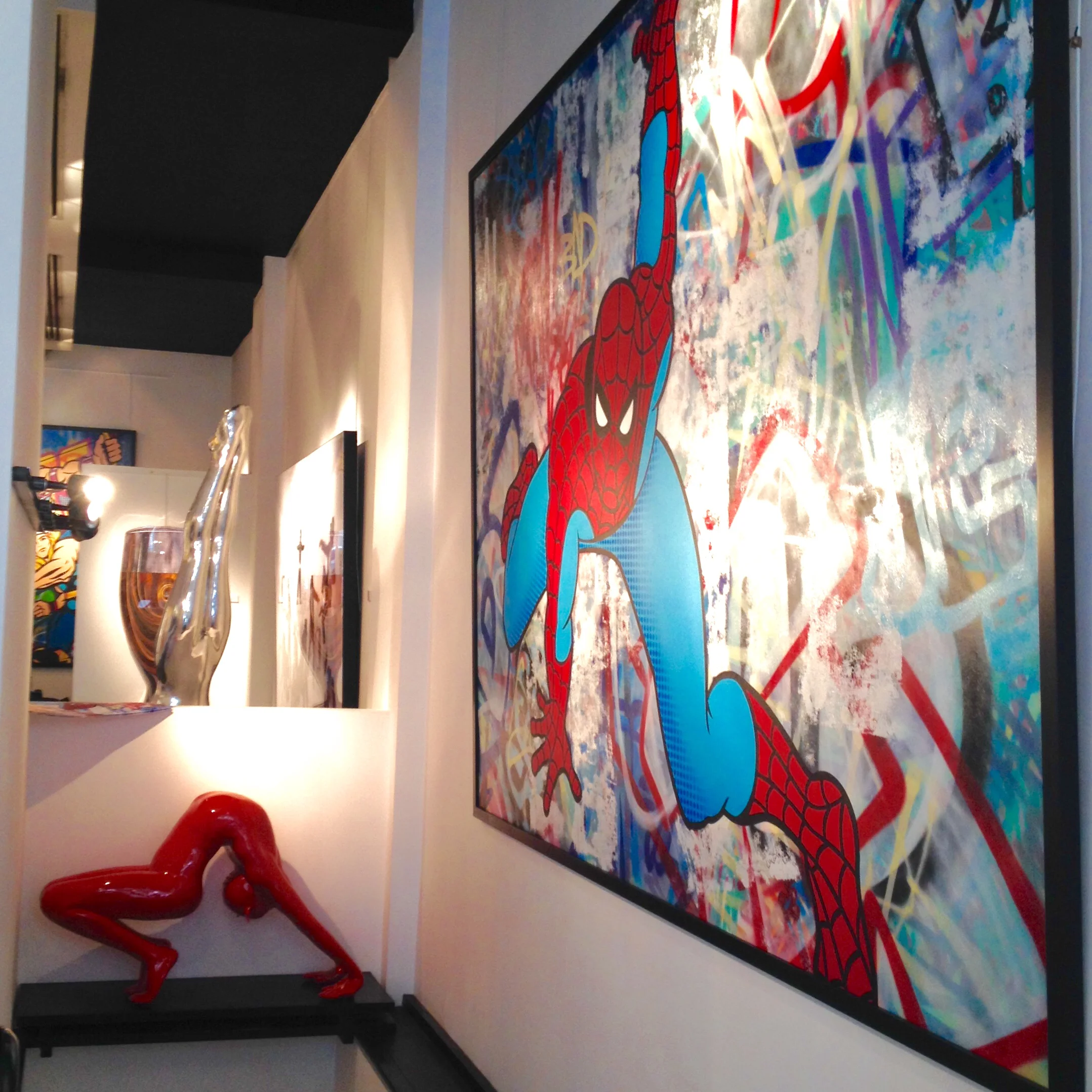 Opera Gallery © Eileen Hsieh