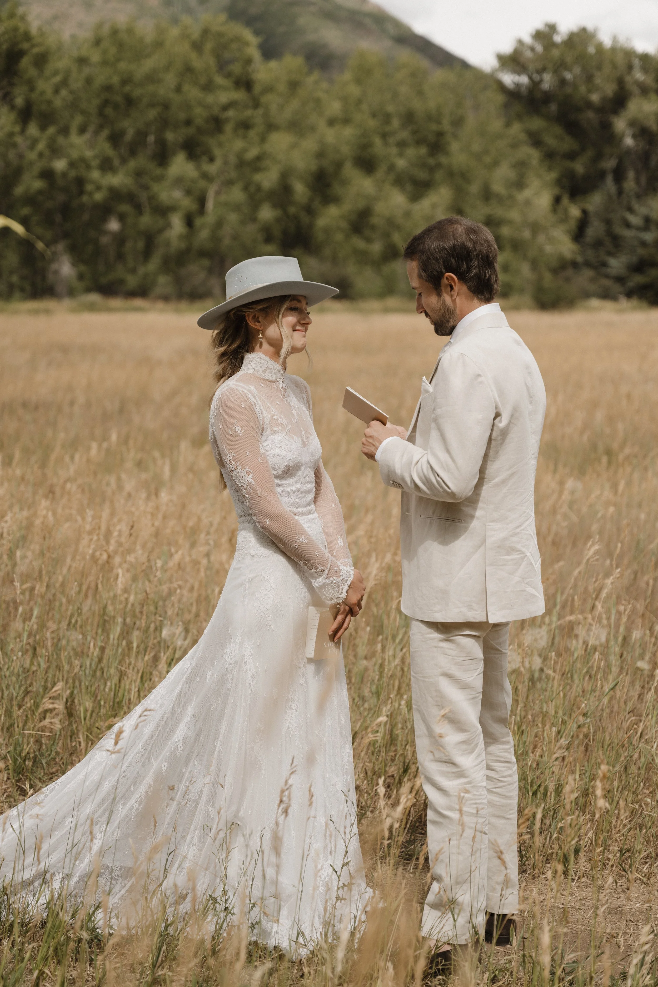 Heirlooms Design Samanta Ruscher Aspen Wedding_1507.jpg