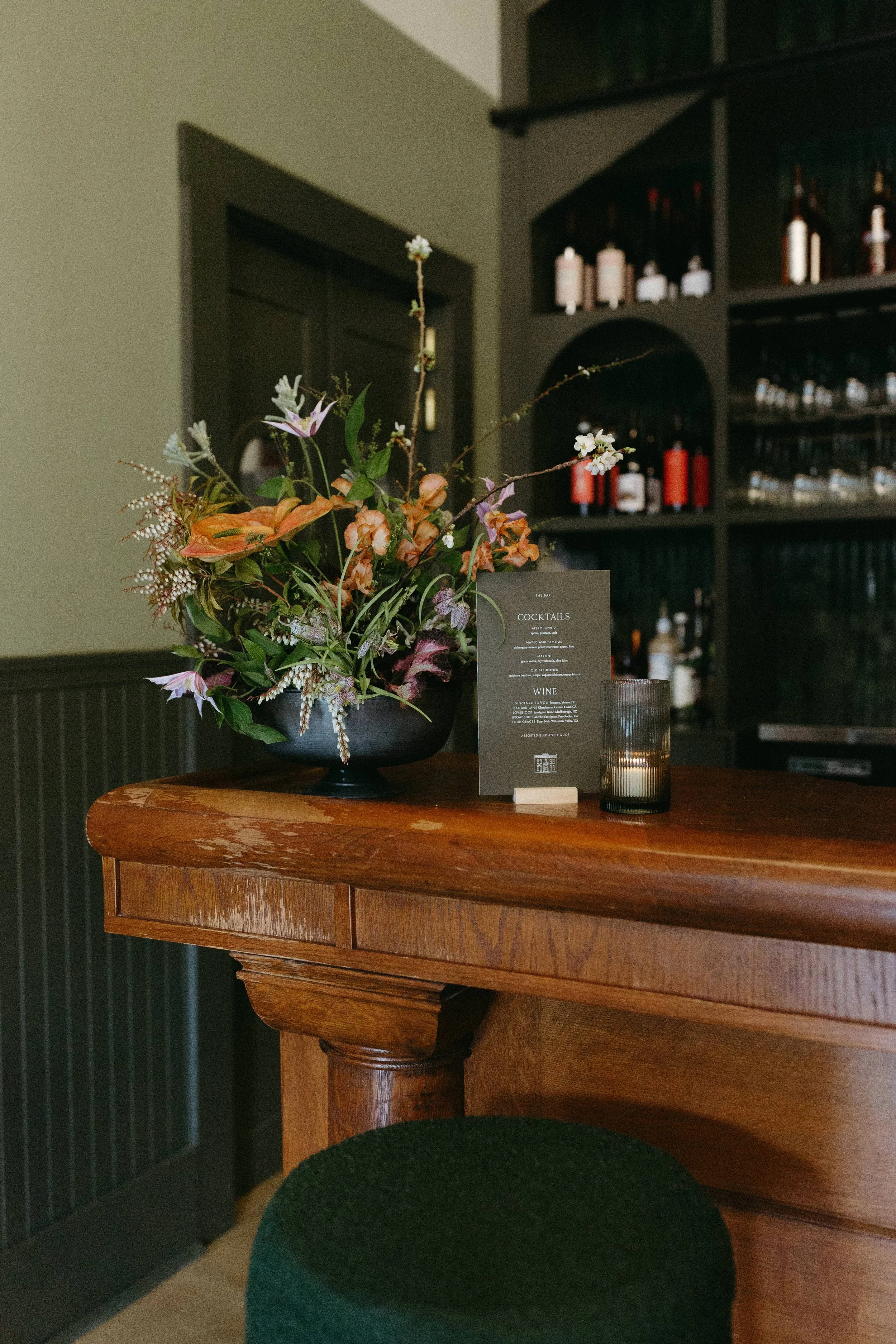 Heirlooms Design_Lindsey Boluyt Photography_chic elopement|(26of235).jpg