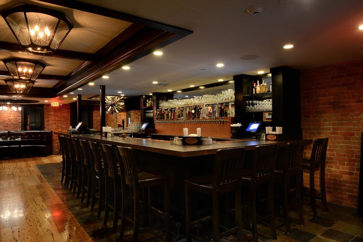Five Horses is a craft beer tavern in Boston’s Historic South End. Project included a full renovation of the previous space to complete the vision -- structural framing, windows & doors, interior trim, bar, furniture and finishes. Final scope grew to include audio-visual system design, installation and commissioning. With Justin Kelly Contracting.
