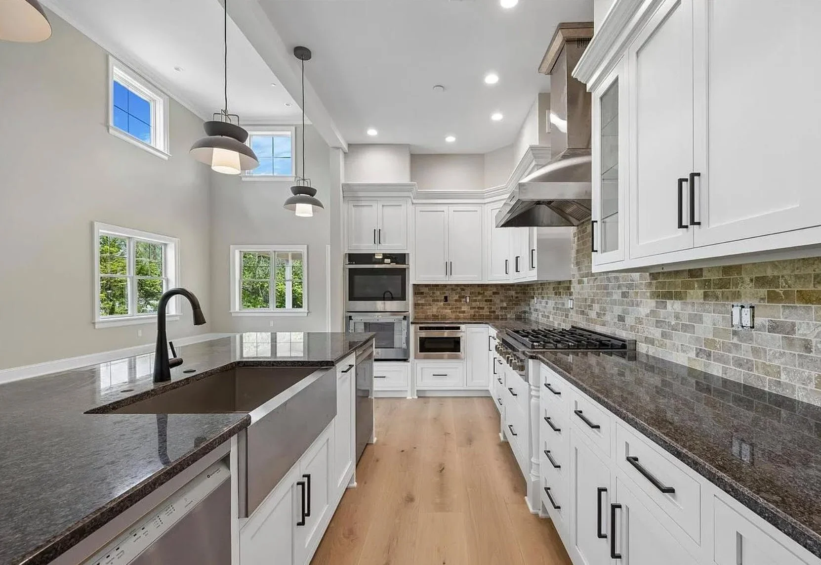 mls kitchen.jpg
