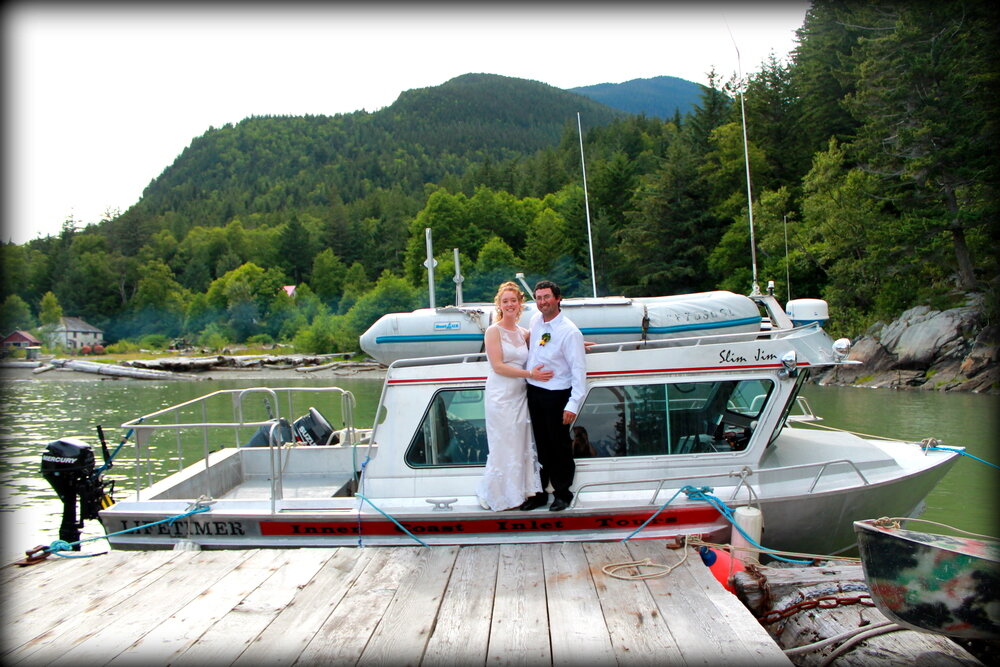 wedding boat.jpg