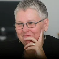 Why Study Elite Women?