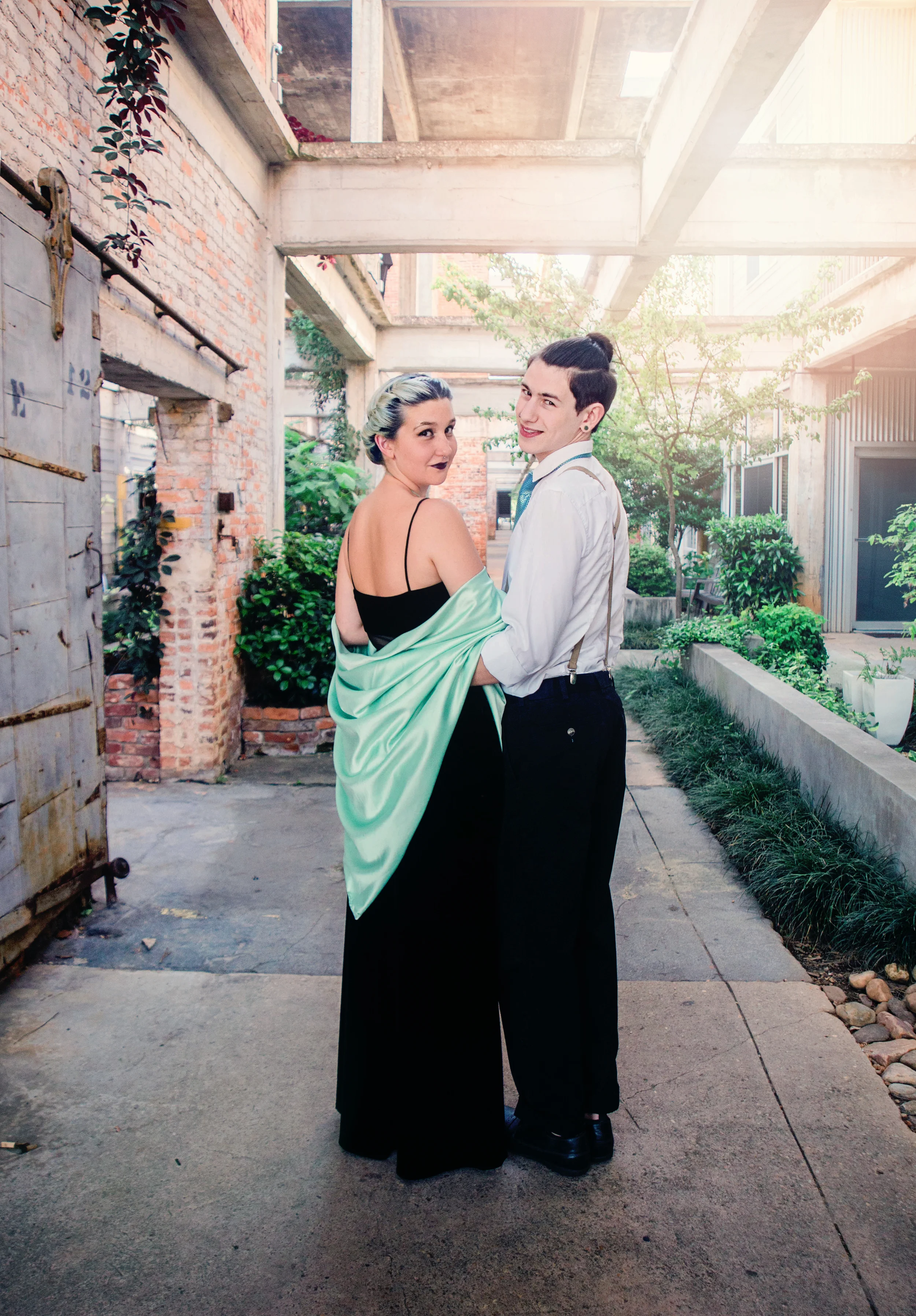 Karen Kelly Studios -Prom2016 - Skylar and Emily05.jpg