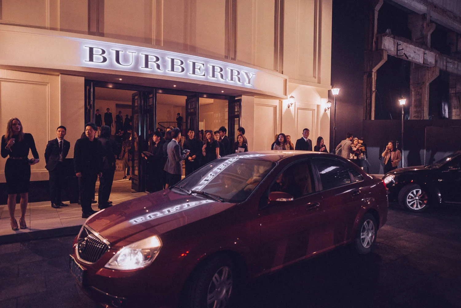Burberry-London-in Shanghai-7.jpg