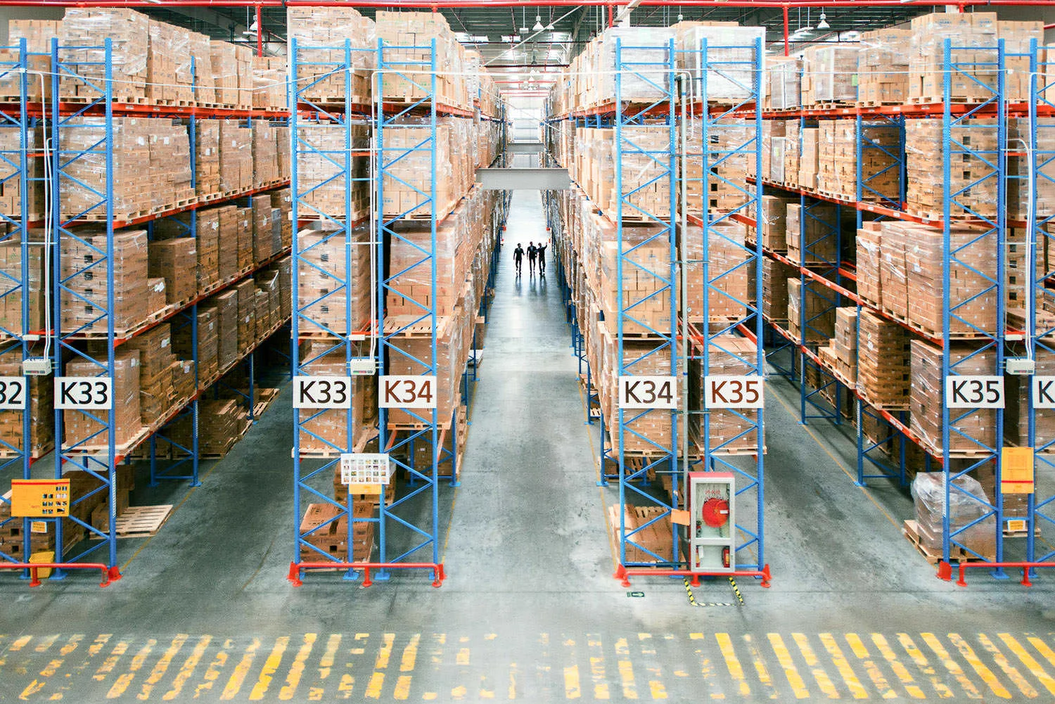 20-China-corporate-photographer-goodman-warehouse.jpg
