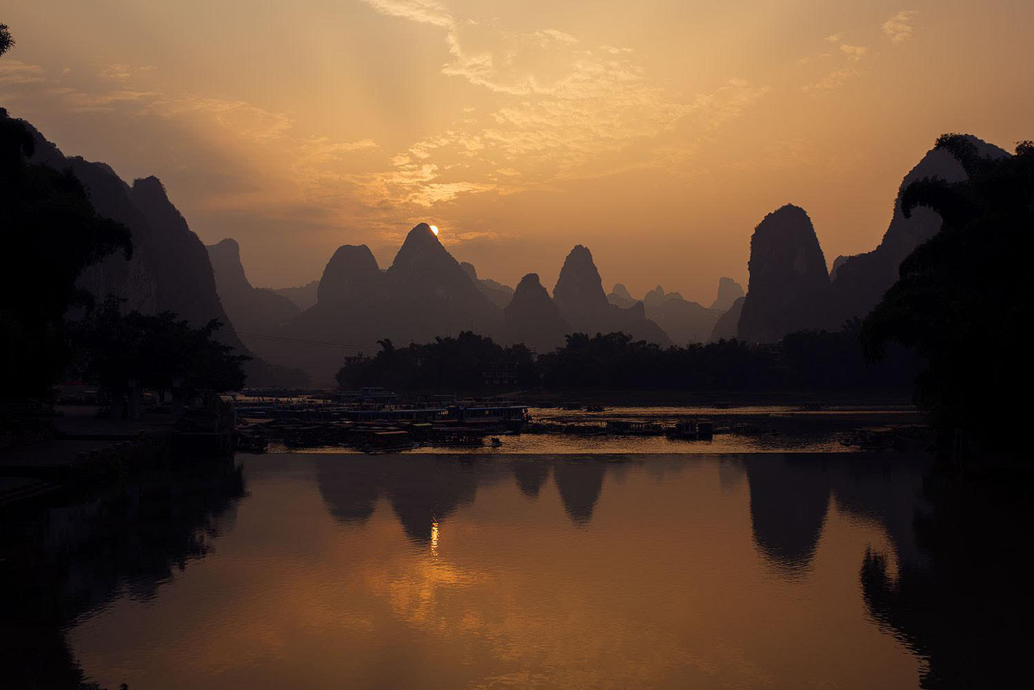 18-China-landscape-photographer-xingping-sunset.jpg