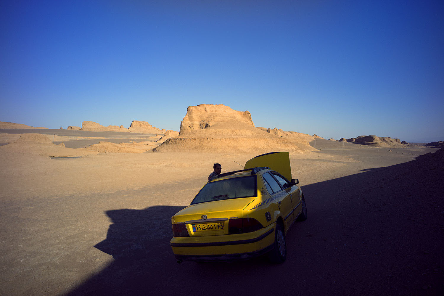 20-Iran-landscape-photographer-kalut-desert.jpg