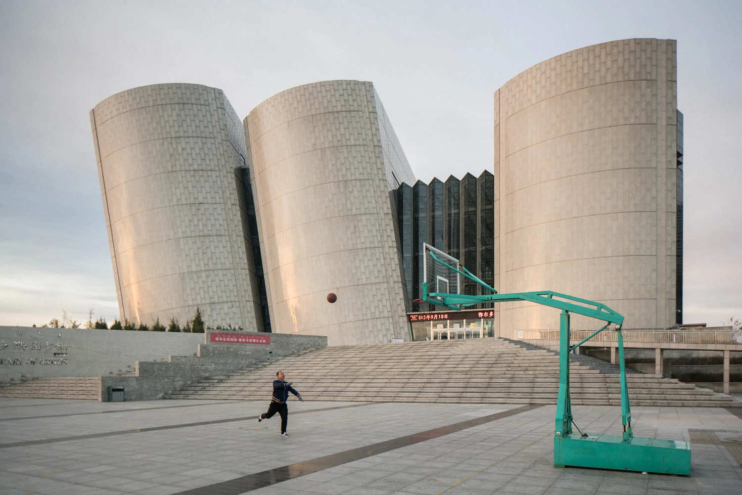 03-Ordos-China-Architecture.jpg