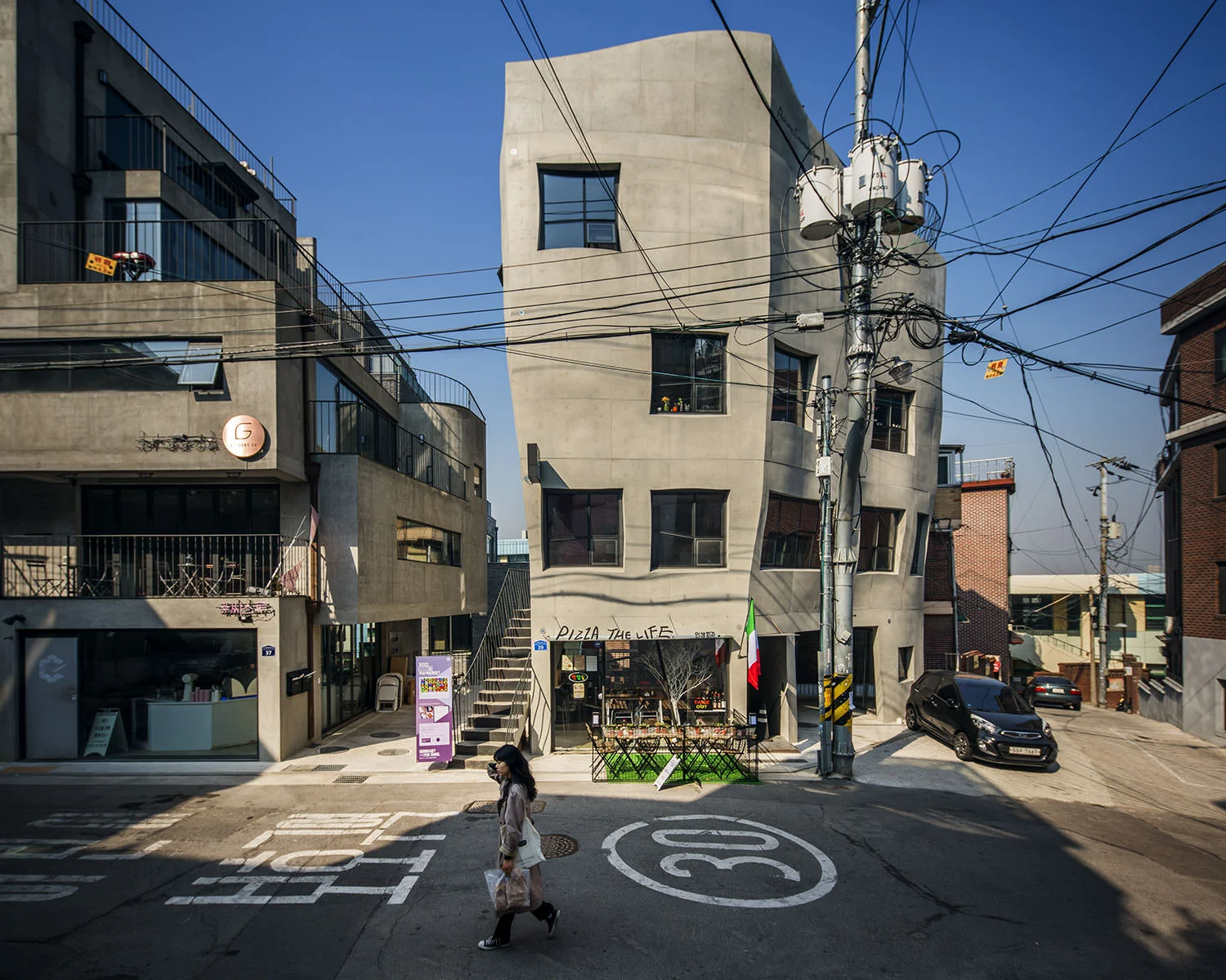 04-Seoul-brutalist -architecture-photographer.jpg