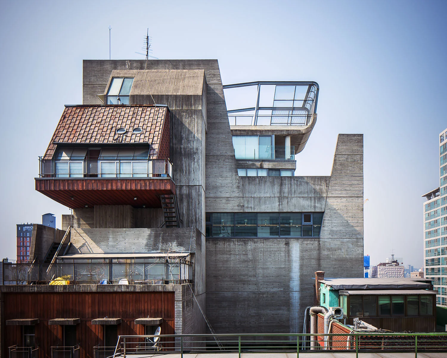 08-Seoul-brutalist -architecture-photographer.jpg