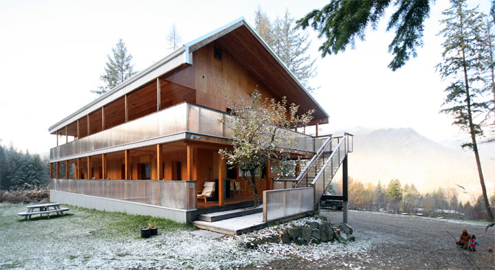 Bedford Roadhouse (PH Triplex), Nelson, BC. Credit - Cover Architecture