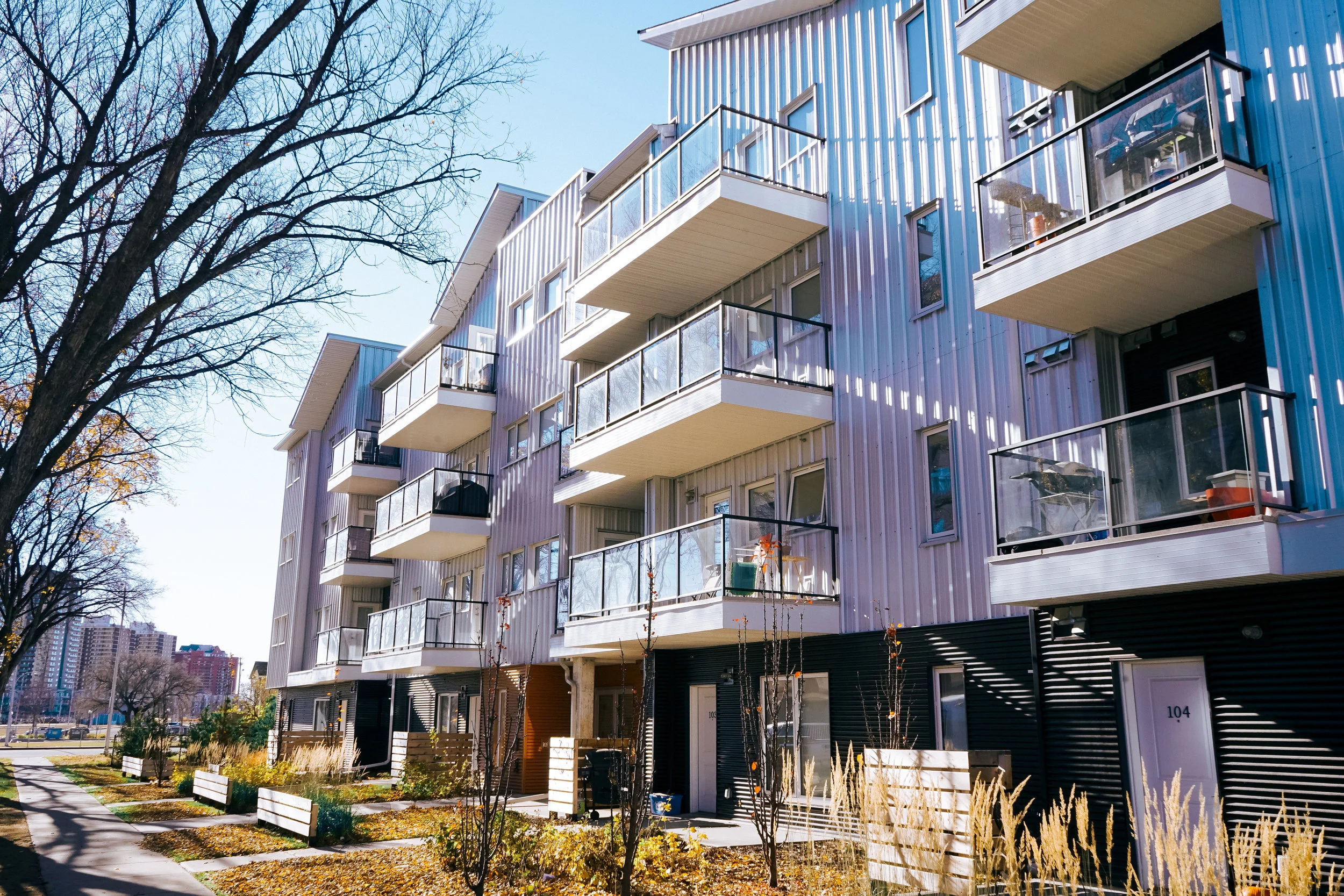 Stadium Apartments, Edmonton, AB. Credit - RedBrick Real Estate Services
