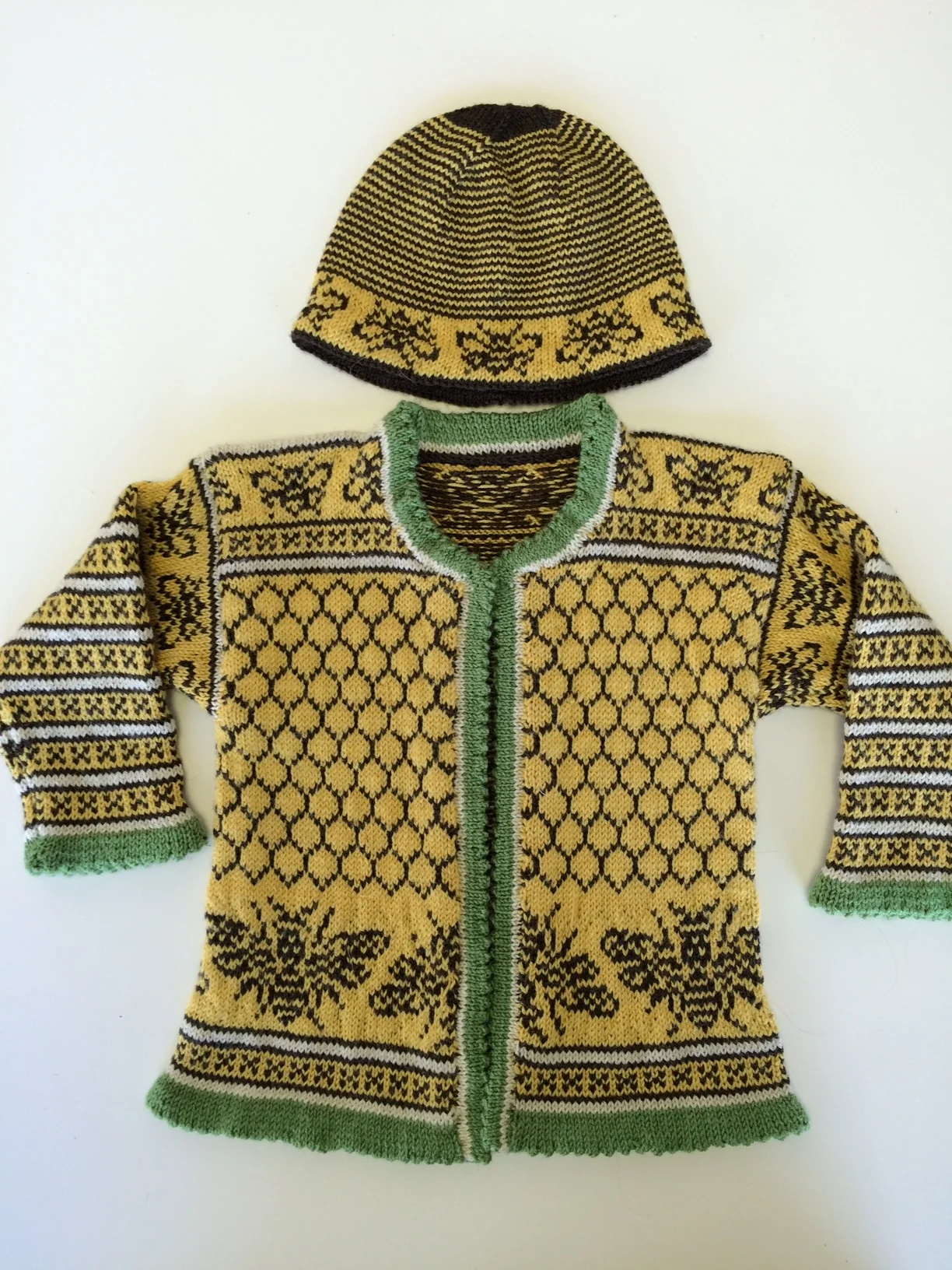 Beehive Sweater.JPG