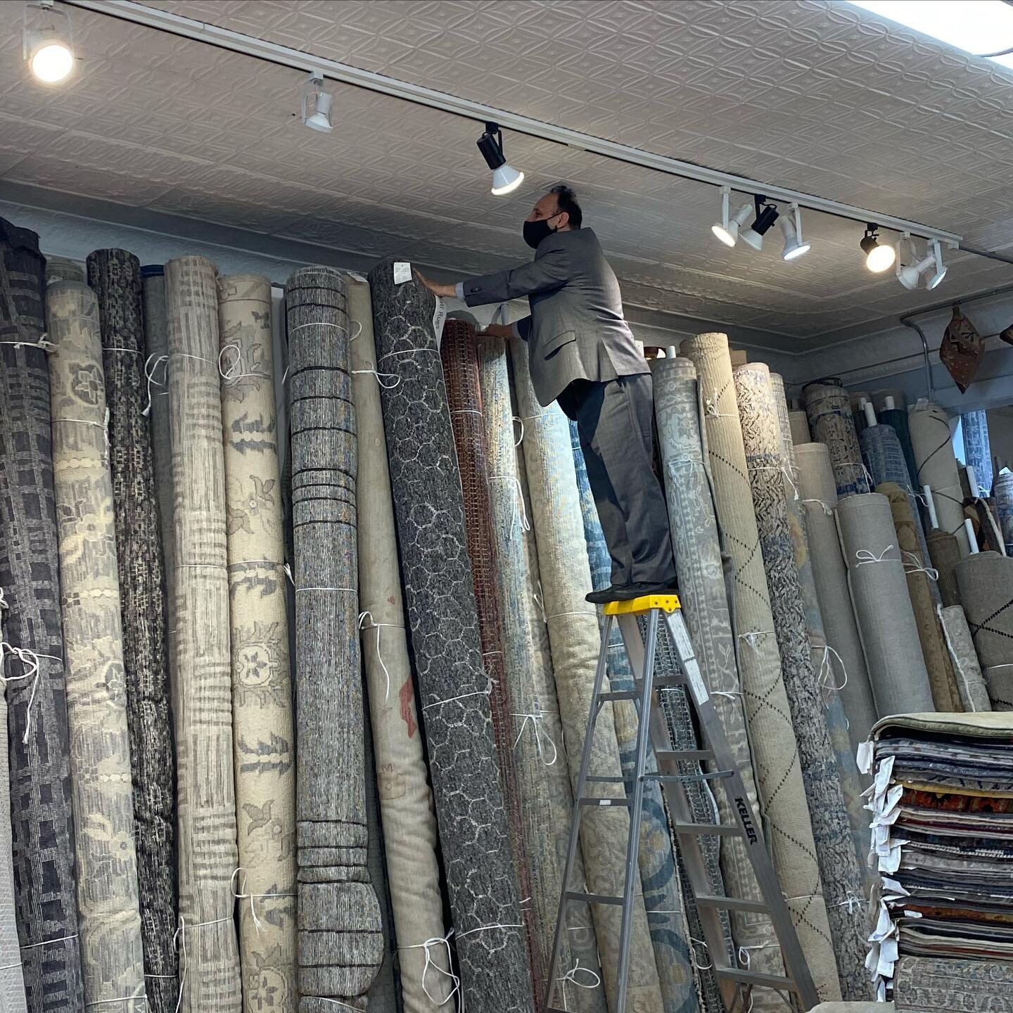 Jafar @rouzatirugs goes to great heights to find me the perfect rugs. I&rsquo;m so lucky to have such a trusted and valuable source. I love the new rugs that just arrived.  #interiordesignsorce #itallstaryswiththerug #woolrugs #customrugs #northshore