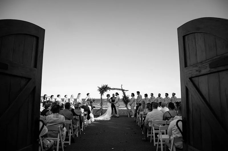 Jackie &amp; Zach&rsquo;s wedding day in Nahant was so much fun! The people and the party gave us tons of fun moments to capture which made it difficult to narrow down my favorites. Here are just a handful from their sneak peek 🩵
