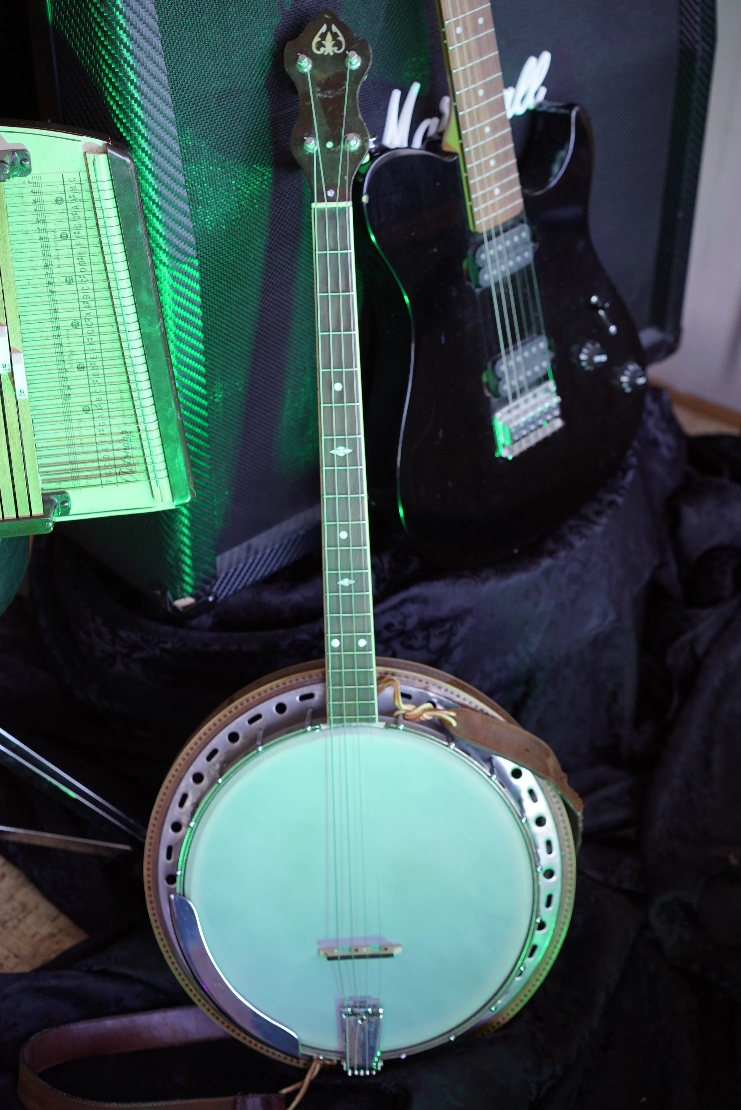 123117 Instrument Library 005.JPG