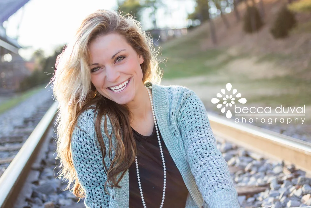 In case you missed them, check out more of Liz's senior portraits!
