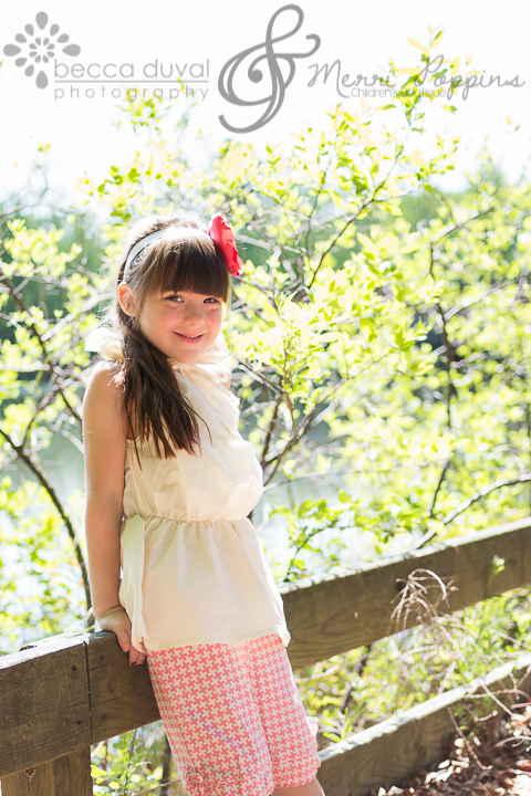 And Abby, modeling our baby pink houndstooth capris . This little lady has some serious modeling experience! "Mom-tog" Maggie has taught her well!