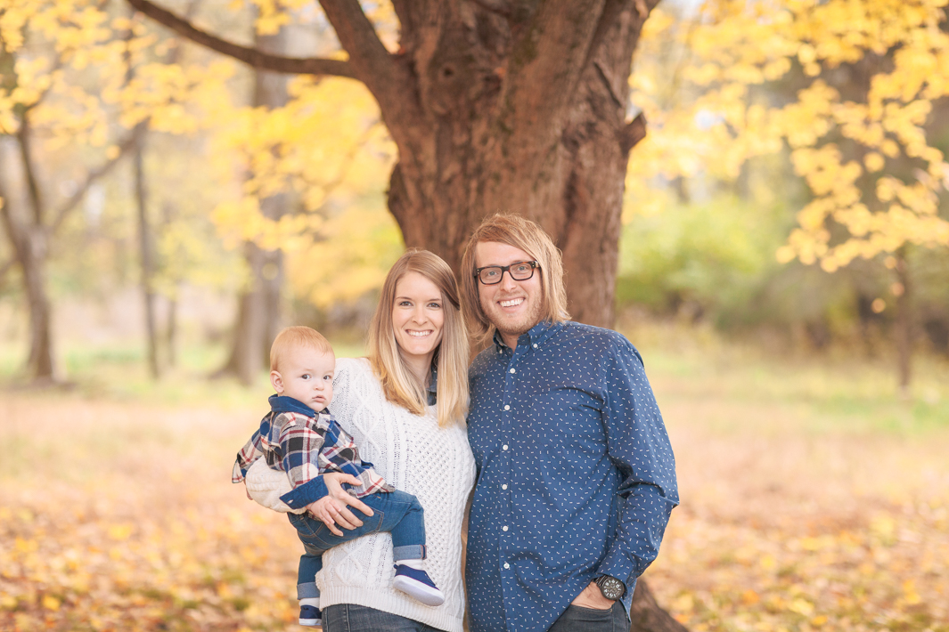 I love doing family portrait sessions! Please contact me for details.