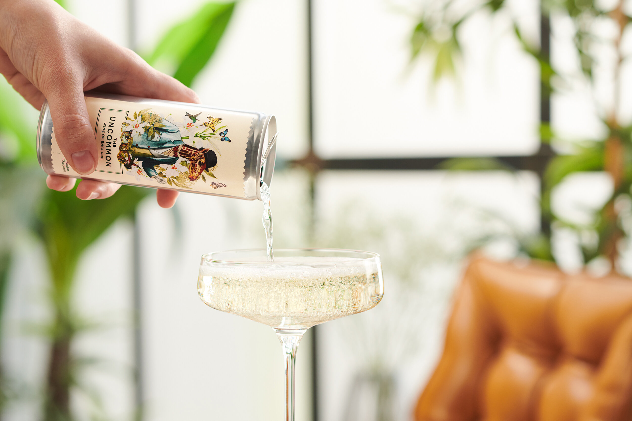  Drinks photography campaign for The Uncommon, a drinks brand who produce premium English bubbly wine, packaged in beautifully illustrated cans. 