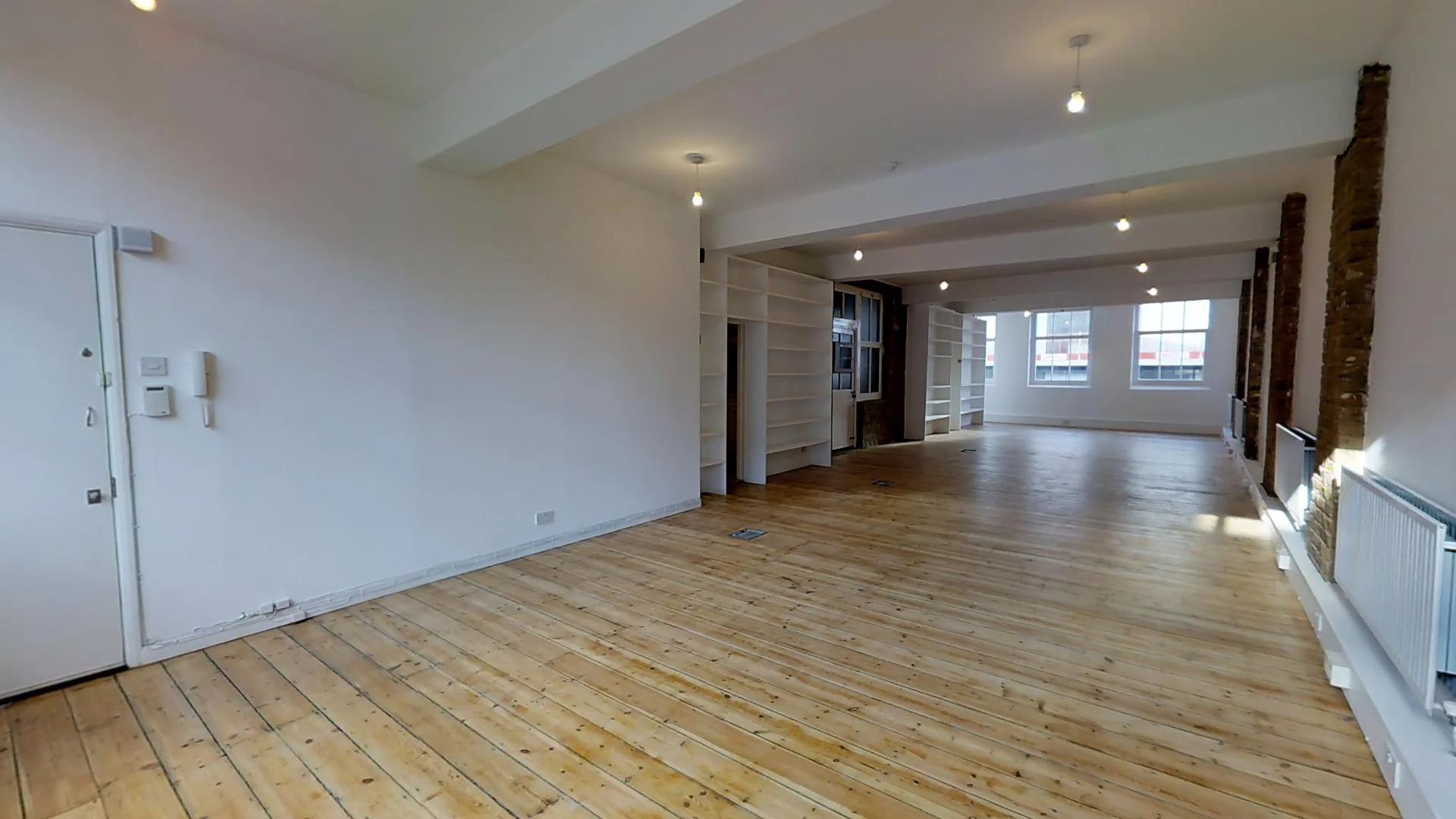Internal pic 2.jpg