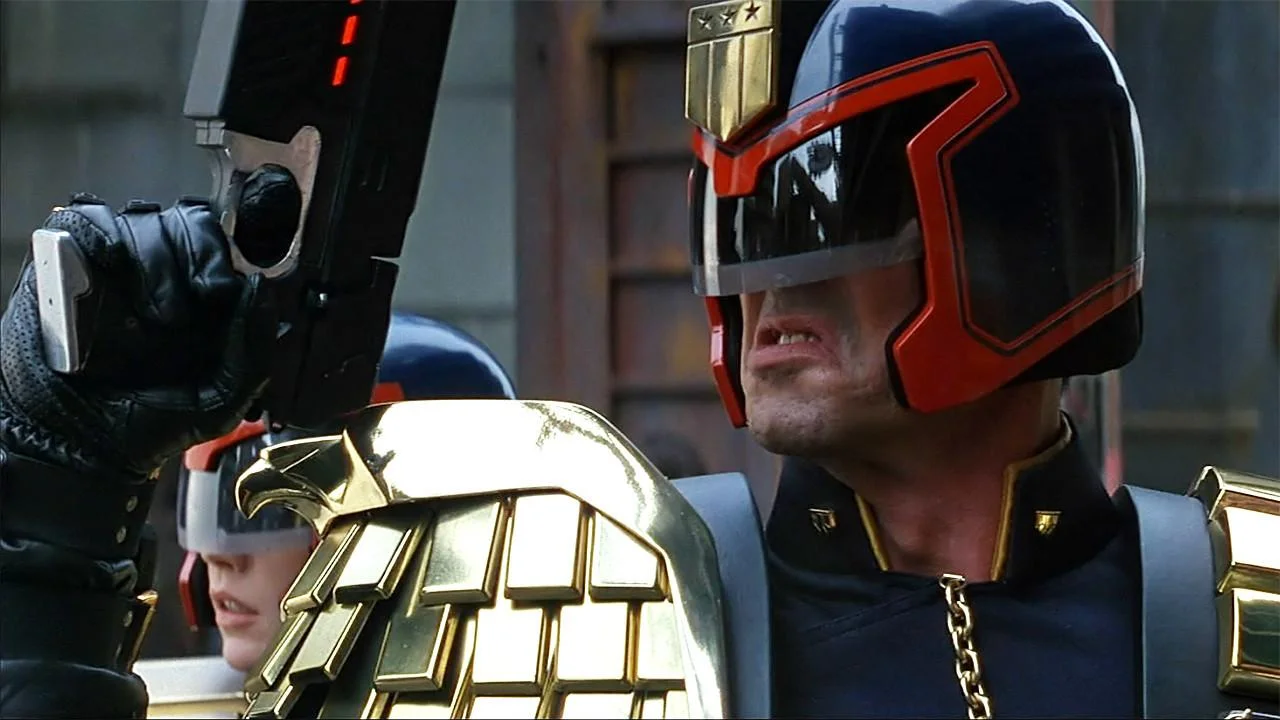 stallone-judge-dredd.jpg