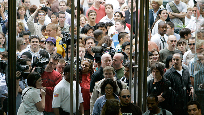 Despite the very pricey US$600 price tag, the iPhone revolutionised the mobile industry by integrating phone, email, music, navigation and other features in a single device. Shown here is the crowd outside Chicago’s Michigan Avenue Apple store before the iPhone’s launch in 2007 – which saw lengthy queues of eager consumers camped outside storefronts around America.