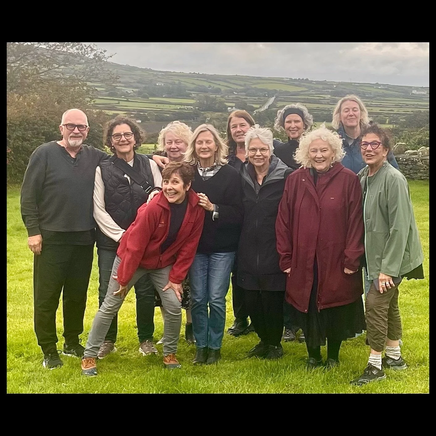 I am back from a fabulous trip to Ireland, Wales, and England-much too busy to post because we covered A LOT of territory. I&rsquo;ll be sharing photos of some amazing exhibits I saw but the first stop on the trip was to take a terrific class with Je