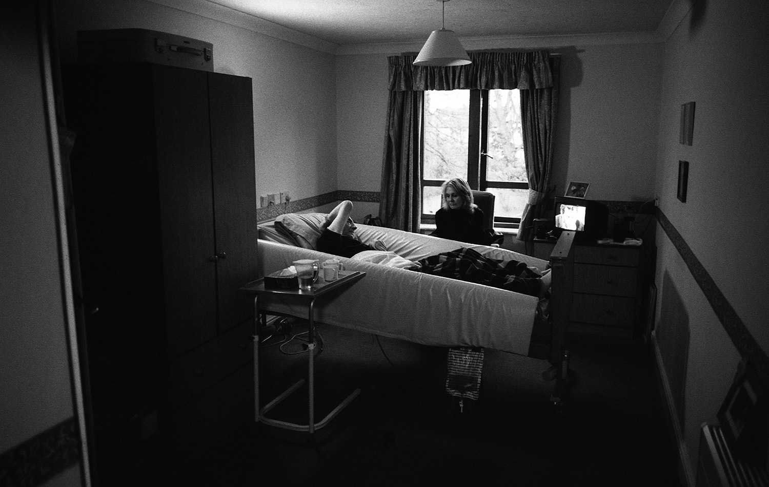 His move into care marked the final stage of his decline. The dementia continued to strip him of himself. He never regained mobility down his left side. He was unable to chew his food properly, so he would regular lung infections.