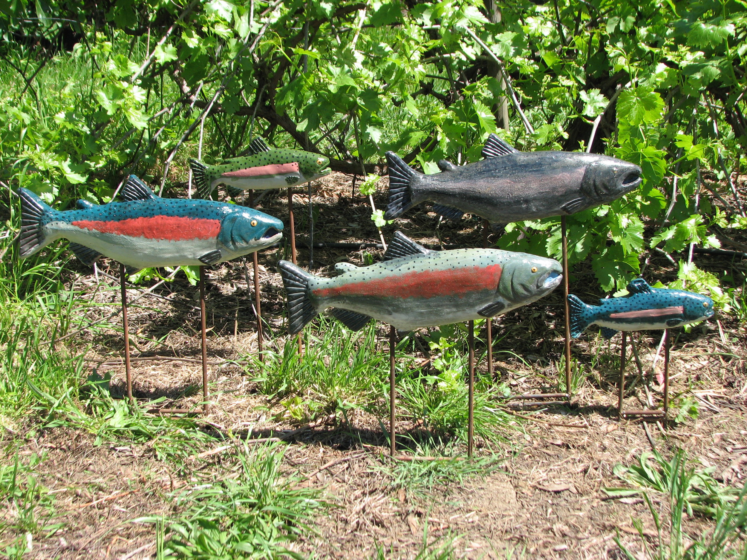  "Garden Swimmers" Various sizes Ceramic on steel rods 2012 