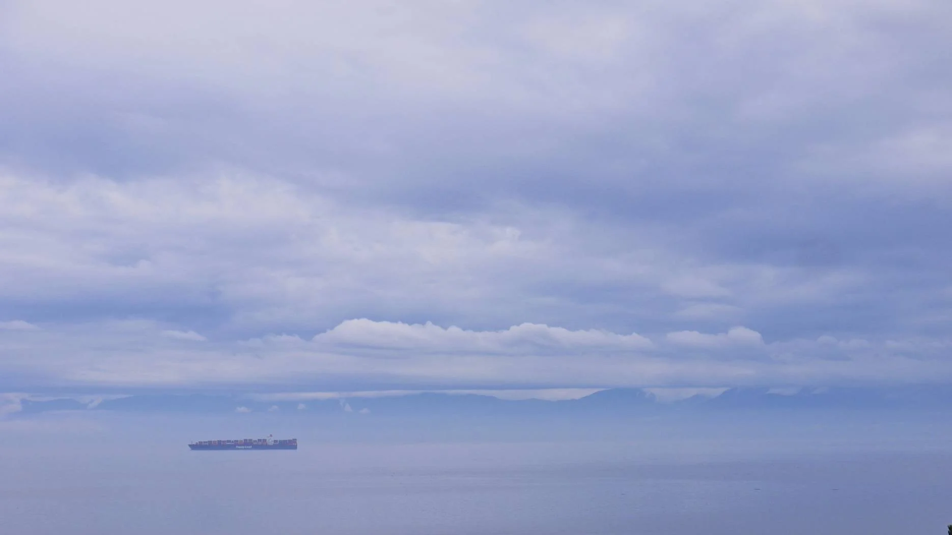 Strait of Juan de Fuca.jpg