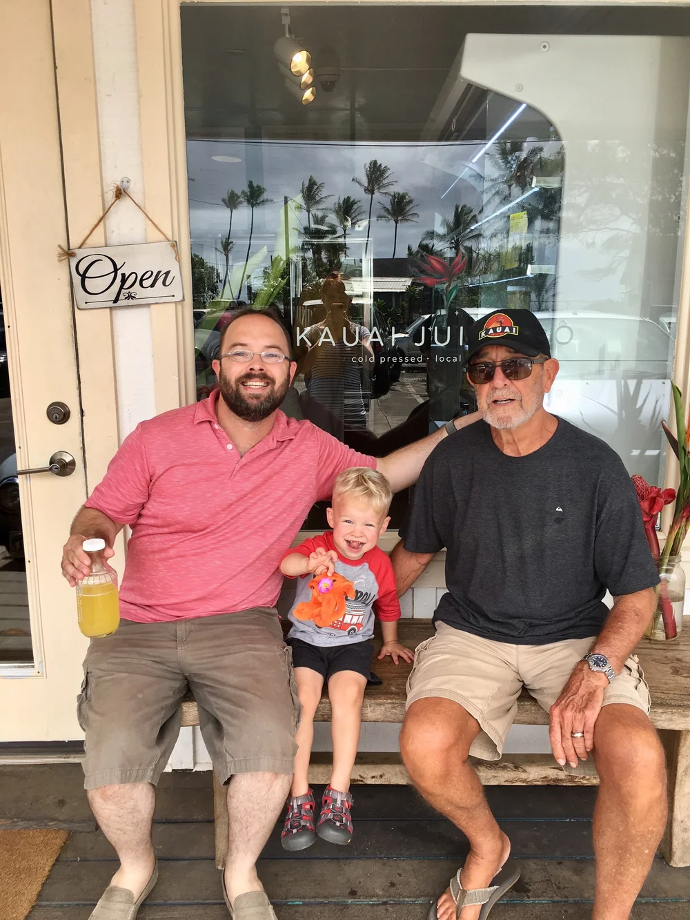 Refreshments at Kauai Juice Co.