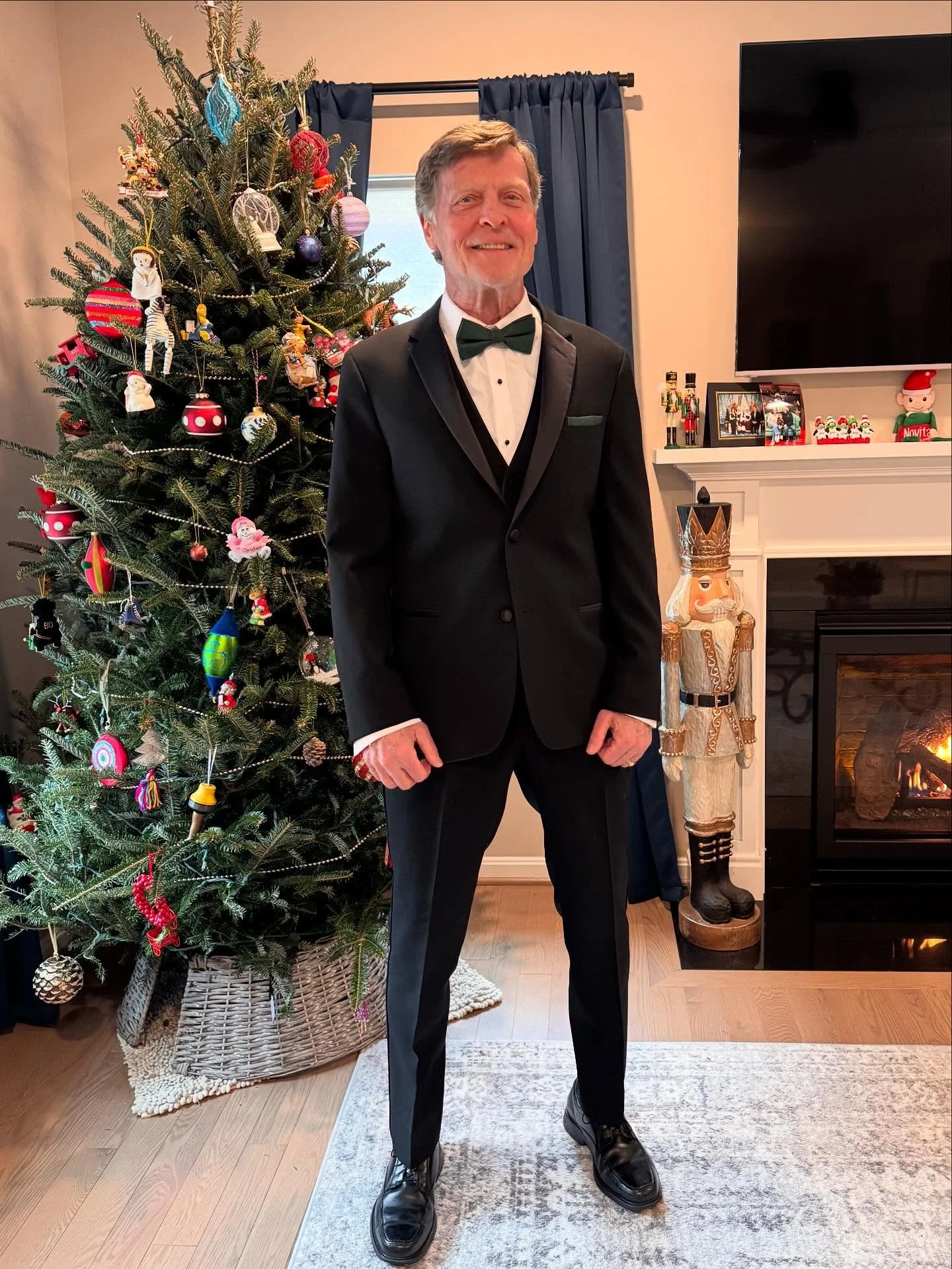 Father of the Bride fitting complete ☑️ tried on his tux today and he is officially wedding day ready!