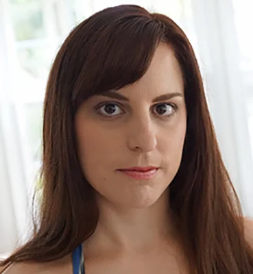 KatieHeadshot (945x1024).jpg