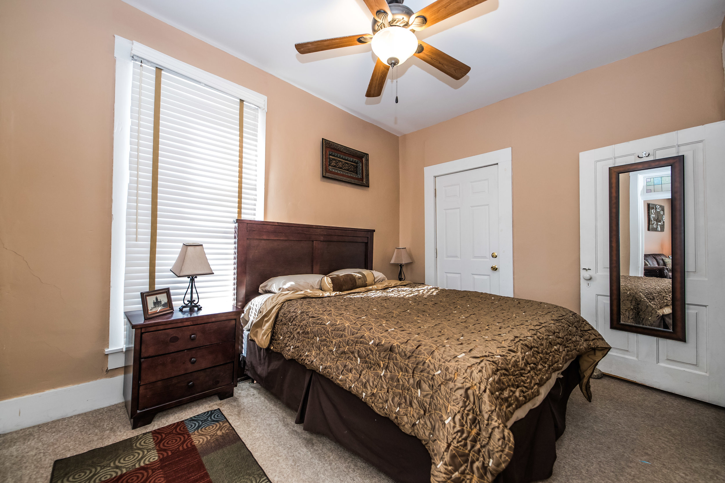 Shelbyville VRBO House 046.jpg