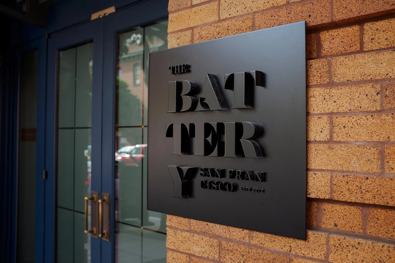 BAT_07.jpg