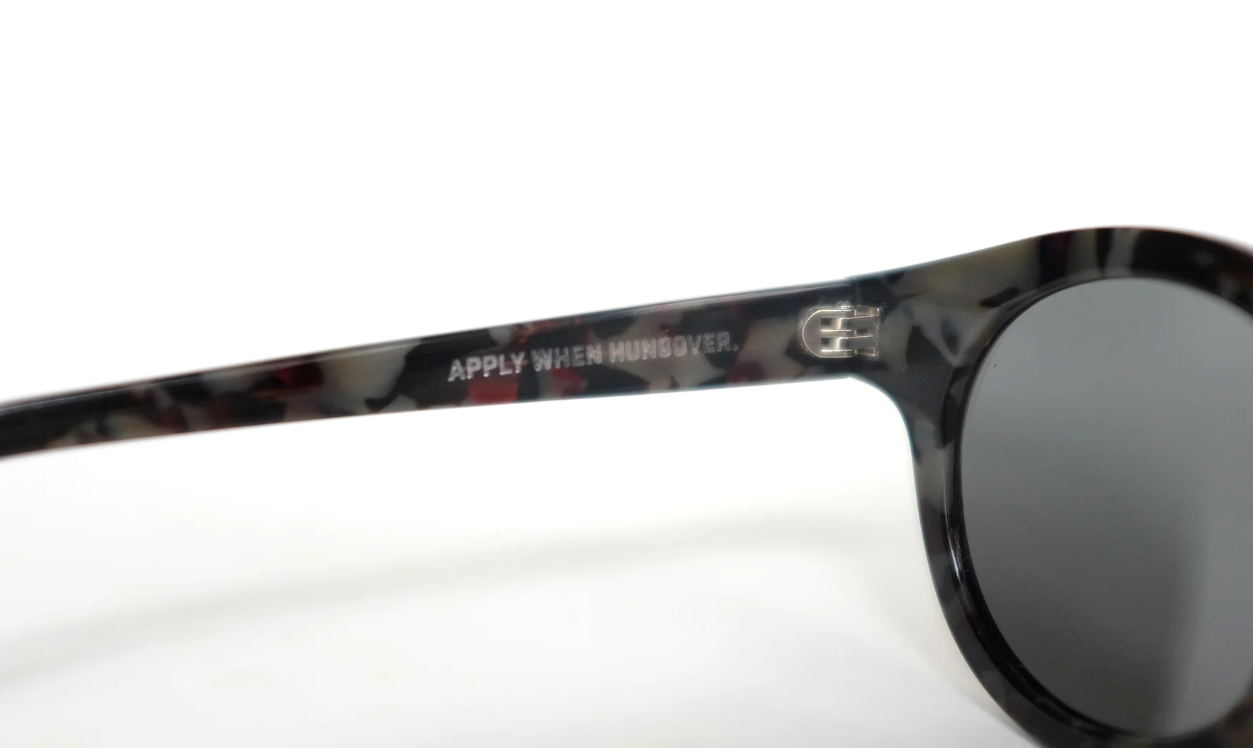 dr_sunglasses_blacktortoise5.jpg