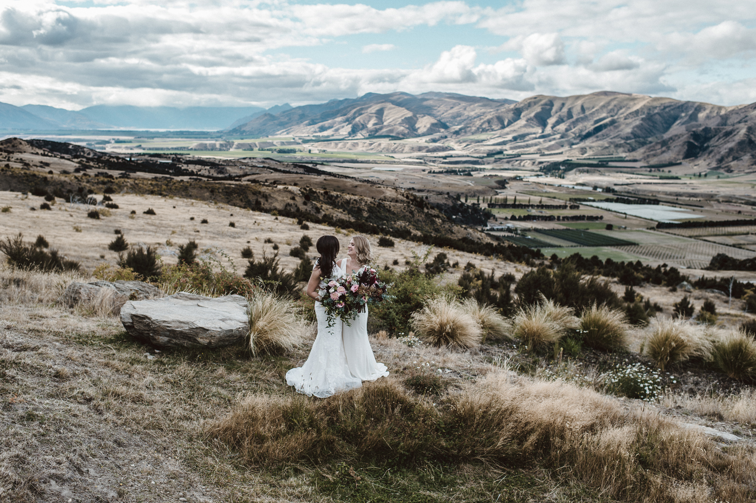 019-same_sex_wanaka_elopement.jpg