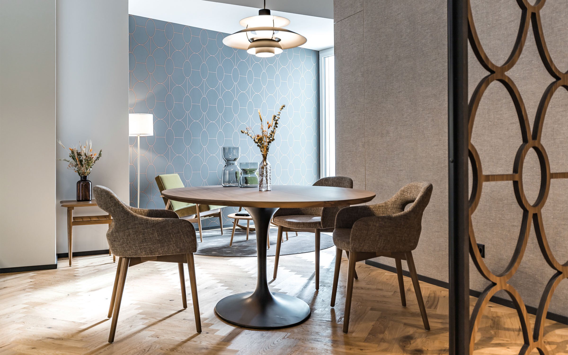 Florian Studer Innenarchitekt Gastronomie-Hotelerie Schweiz_Matterhaus_Retro_Engelberg.jpg