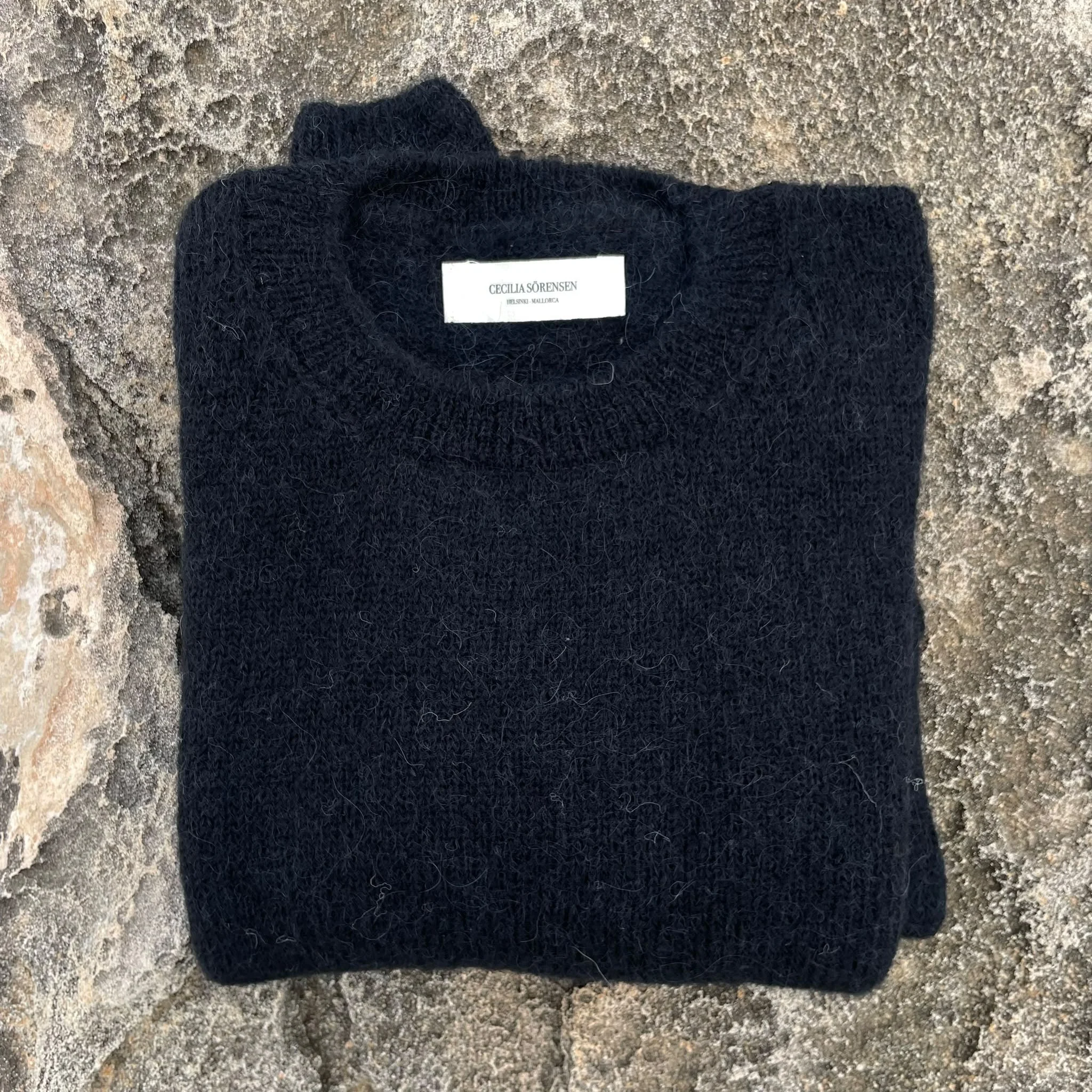 920 black.JPG