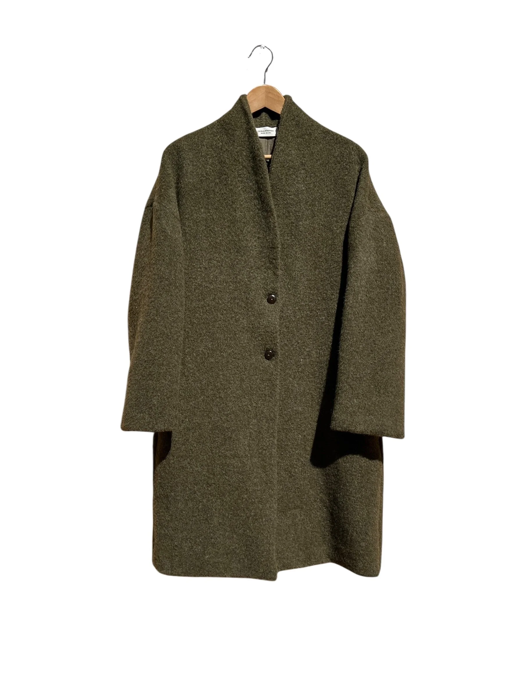 324_green_1_CECILIASORENSEN_CIGALA_coat_gots_pure_wool.jpeg