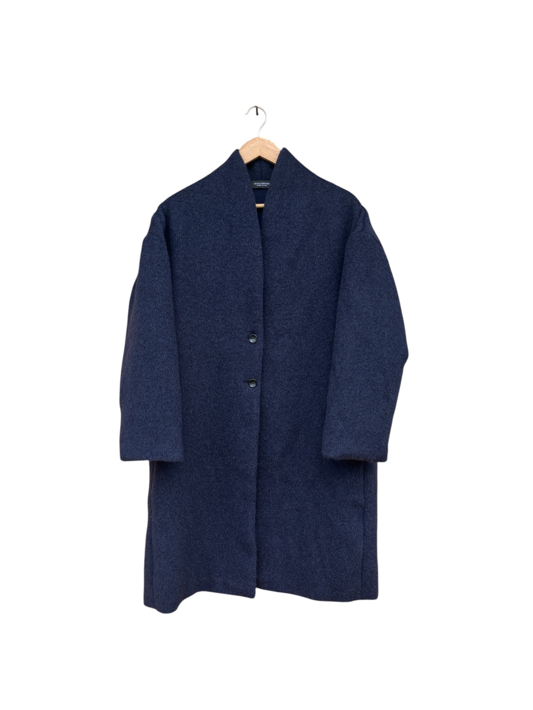 324_blue_1_CECILIASORENSEN_CIGALA_coat_gots_pure_wool.jpg