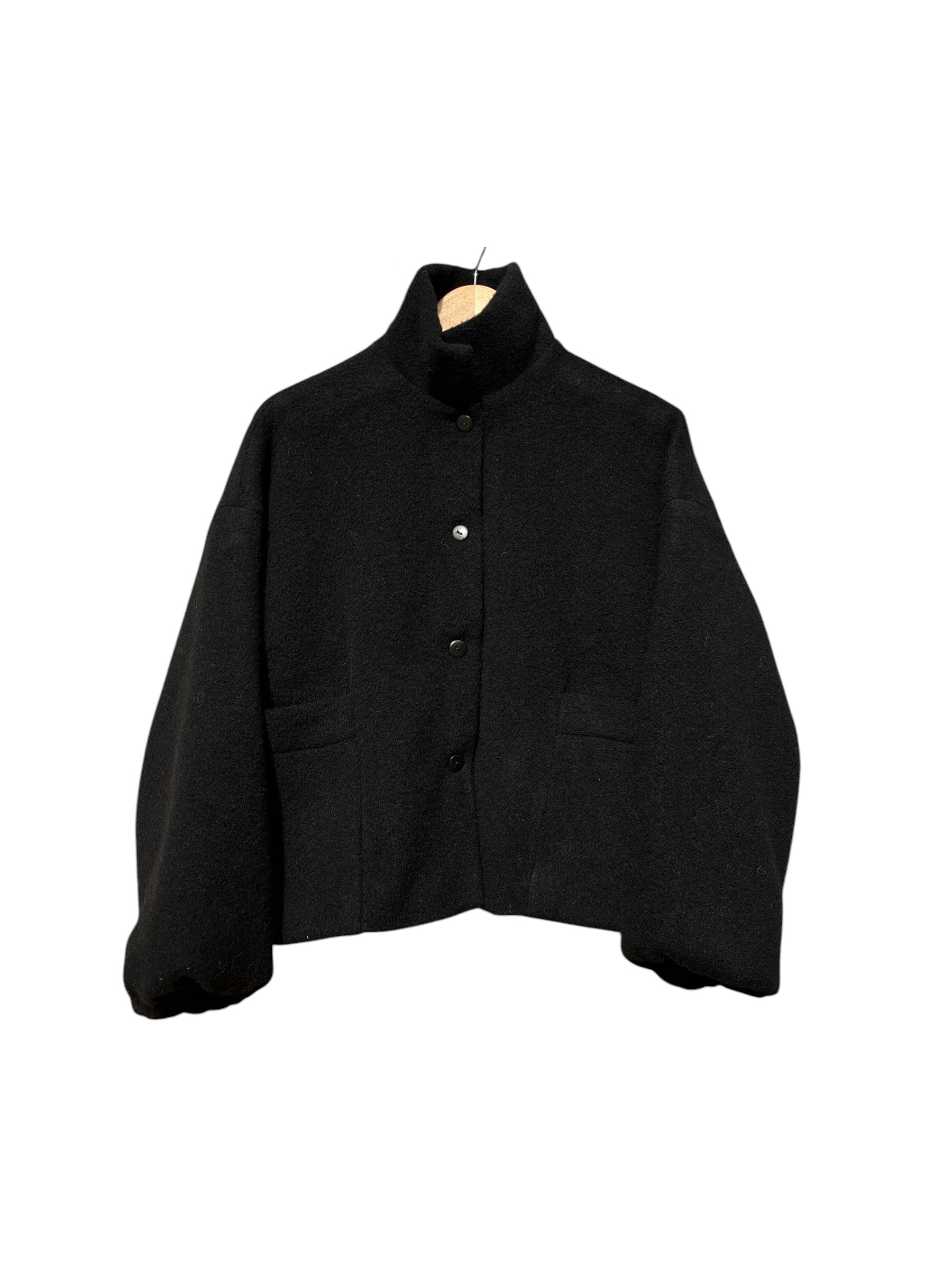 313_black_CECILIASORENSEN_CACAUET_jacket_pure_wool.png